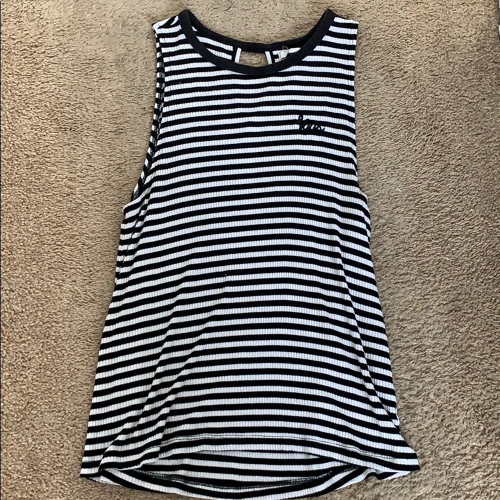 Black and white stripped vans tank top